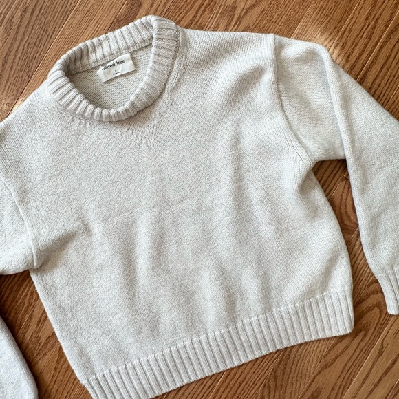 Aritzia (Wilfred Free) Merino Wool Cecilia Sweater - Picture 1 of 4